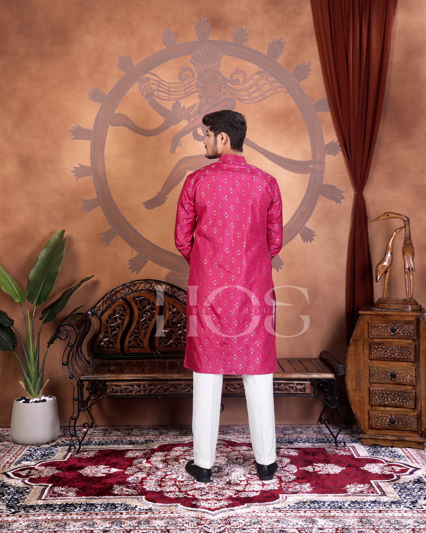 BANDHANI JAQUARD KURTA